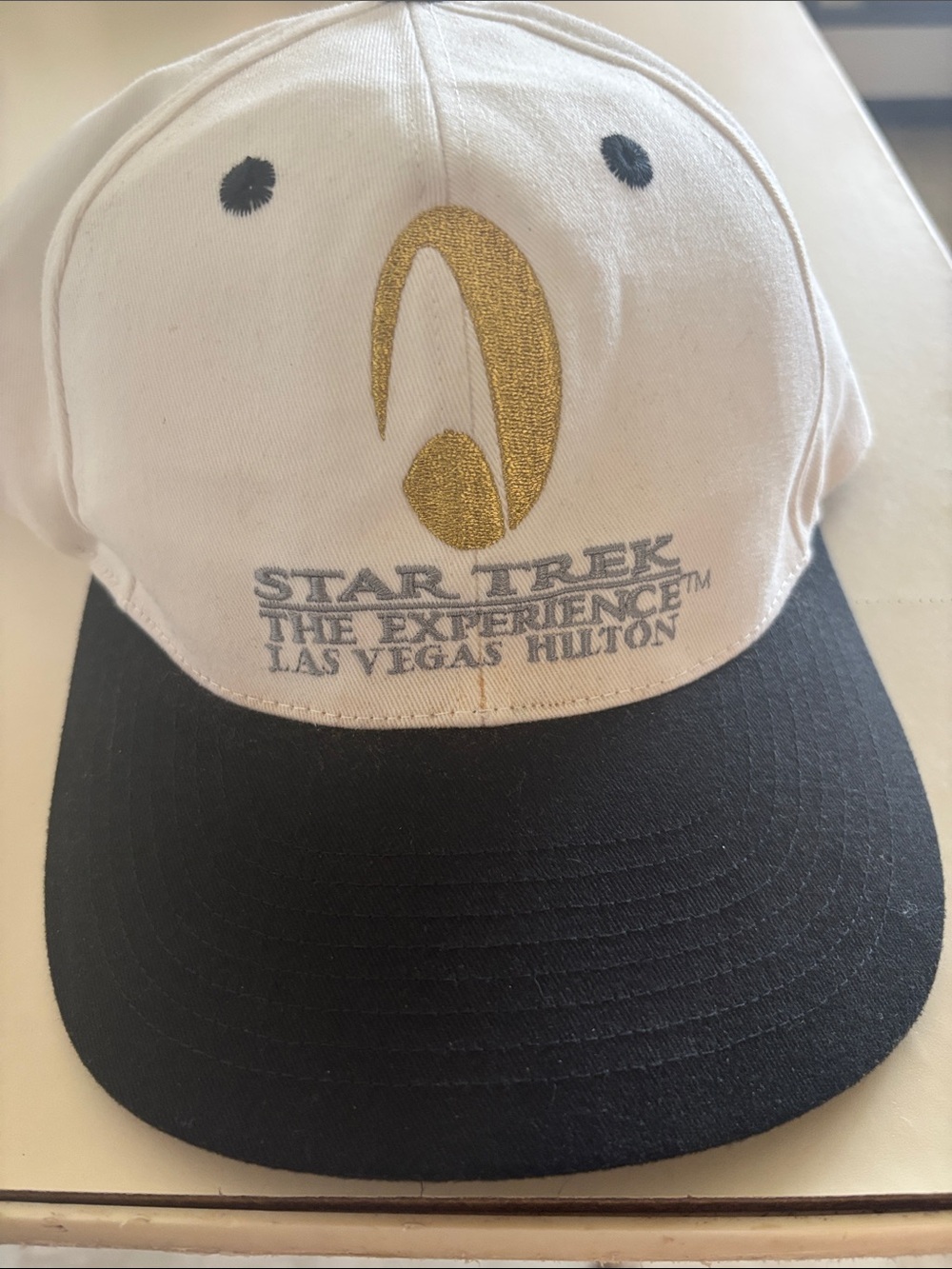 Stetson White and Black Interior Hat with Gold Logo